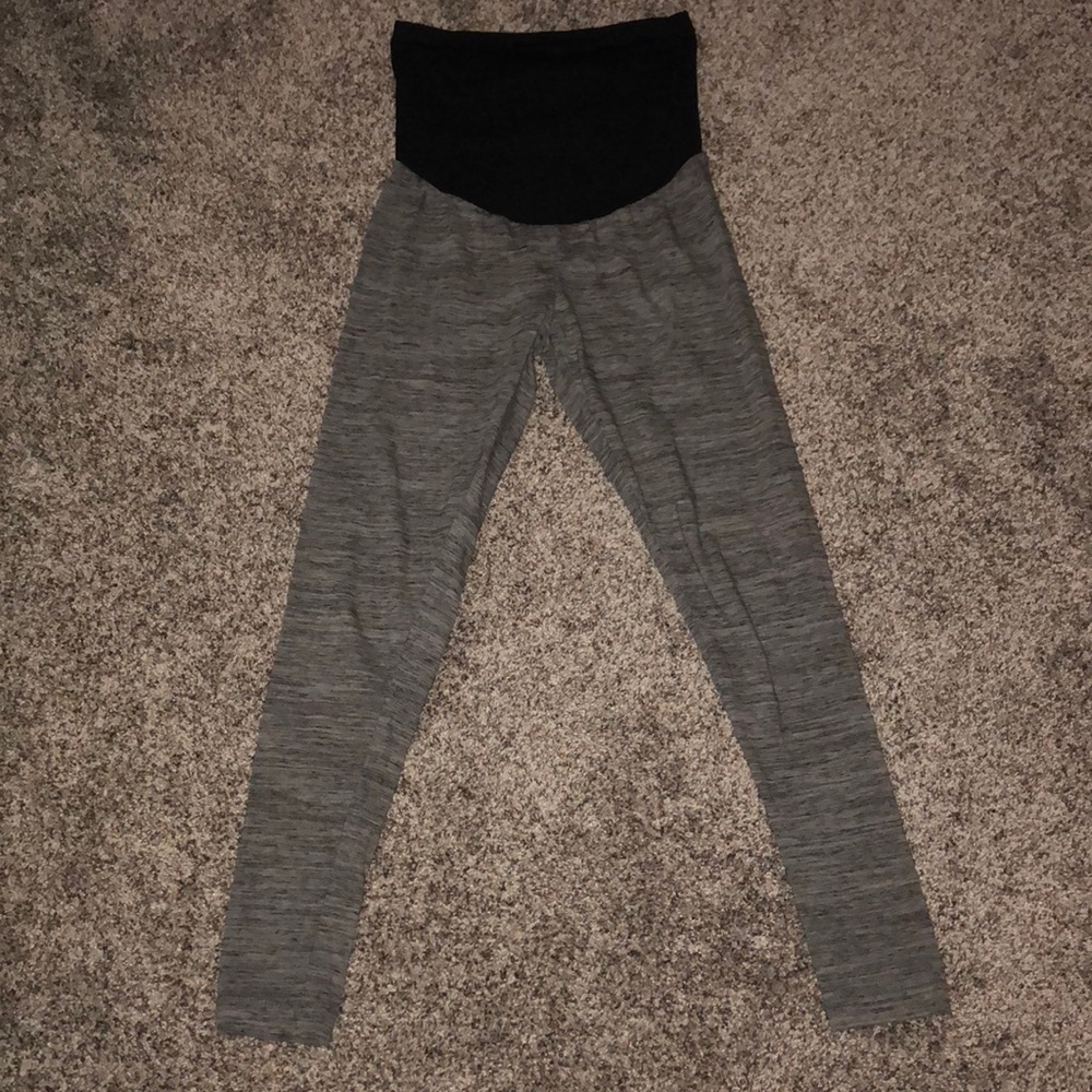 Maternity leggings